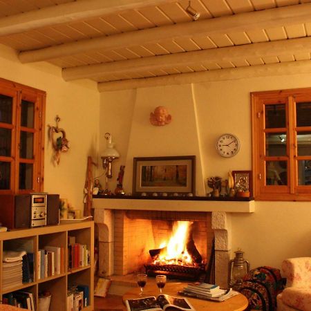 Mercouri Stone Cottage Korakokhórion Buitenkant foto