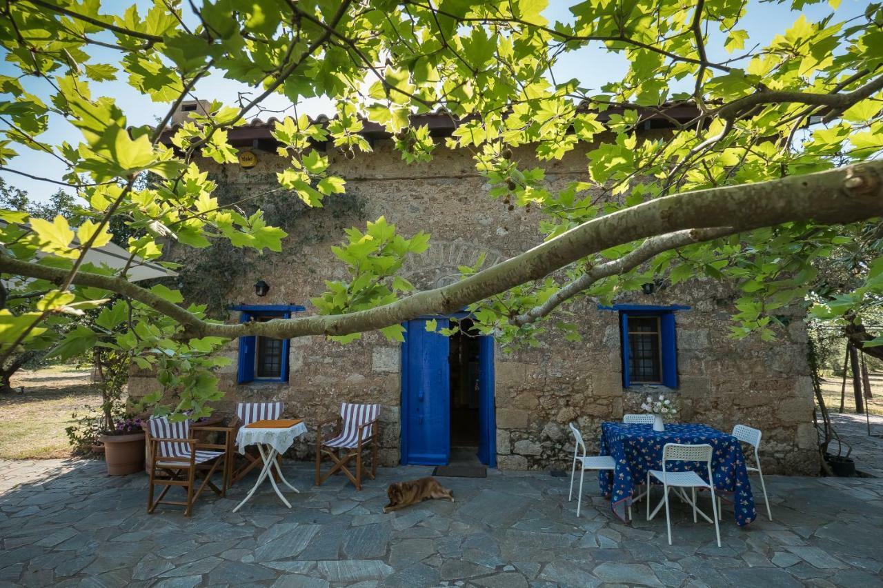 Mercouri Stone Cottage Korakokhórion Buitenkant foto